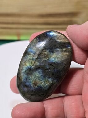 Labradorite Palm Stone - Gold,Blue,Purple Flash, Rainbow